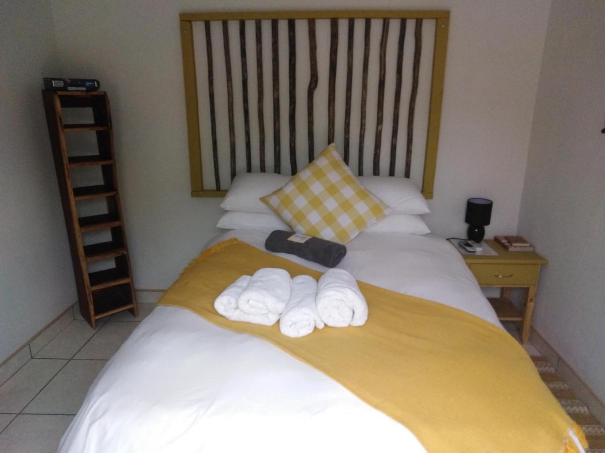 Die Windpomp Guesthouse Gobabis Eksteriør bilde