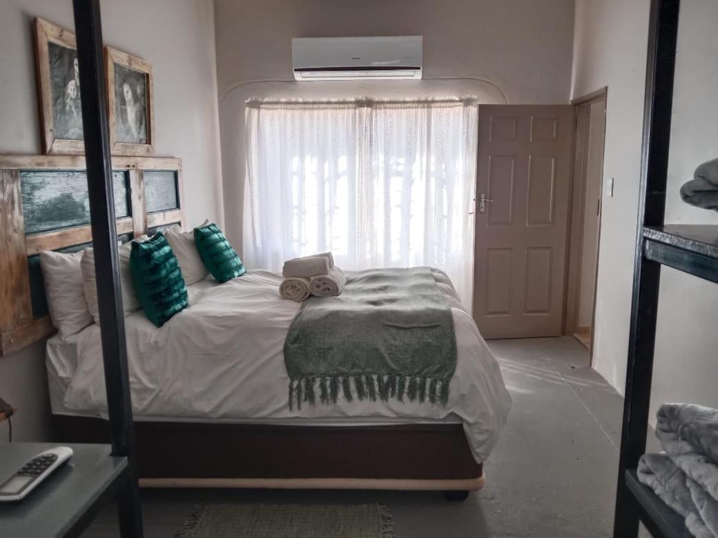 Die Windpomp Guesthouse Gobabis Eksteriør bilde