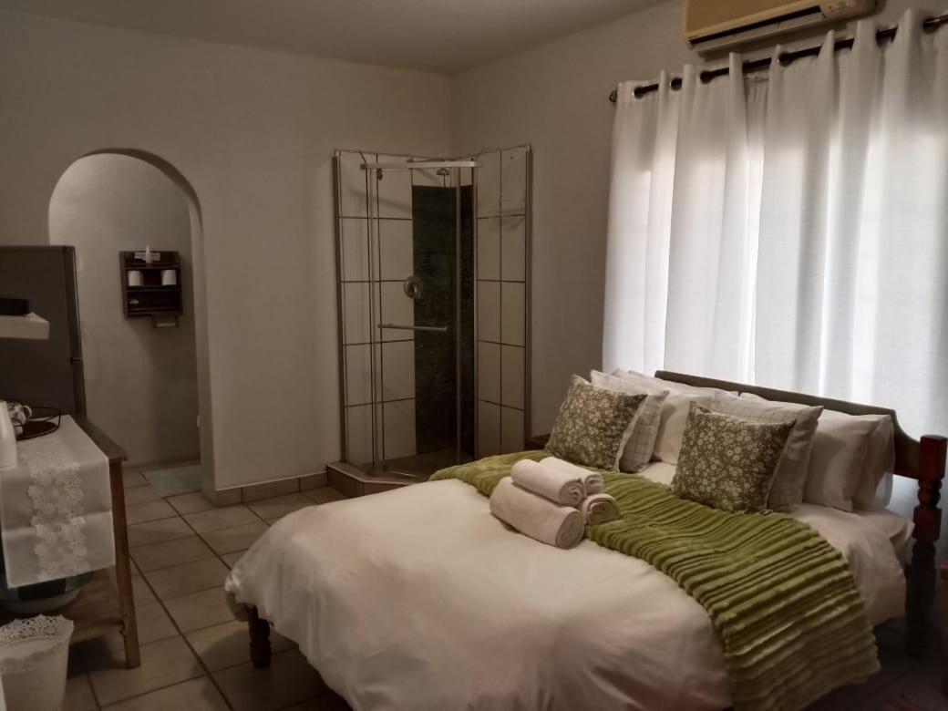 Die Windpomp Guesthouse Gobabis Eksteriør bilde