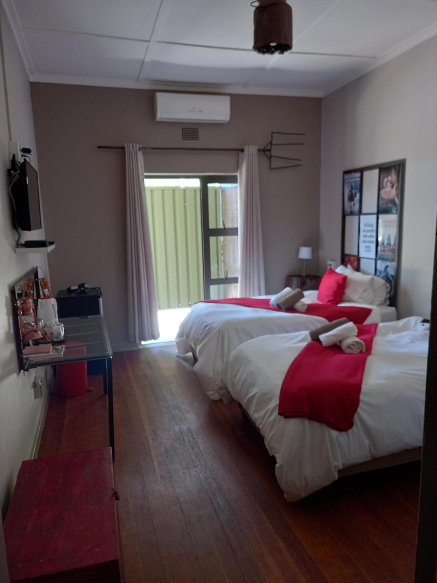 Die Windpomp Guesthouse Gobabis Eksteriør bilde
