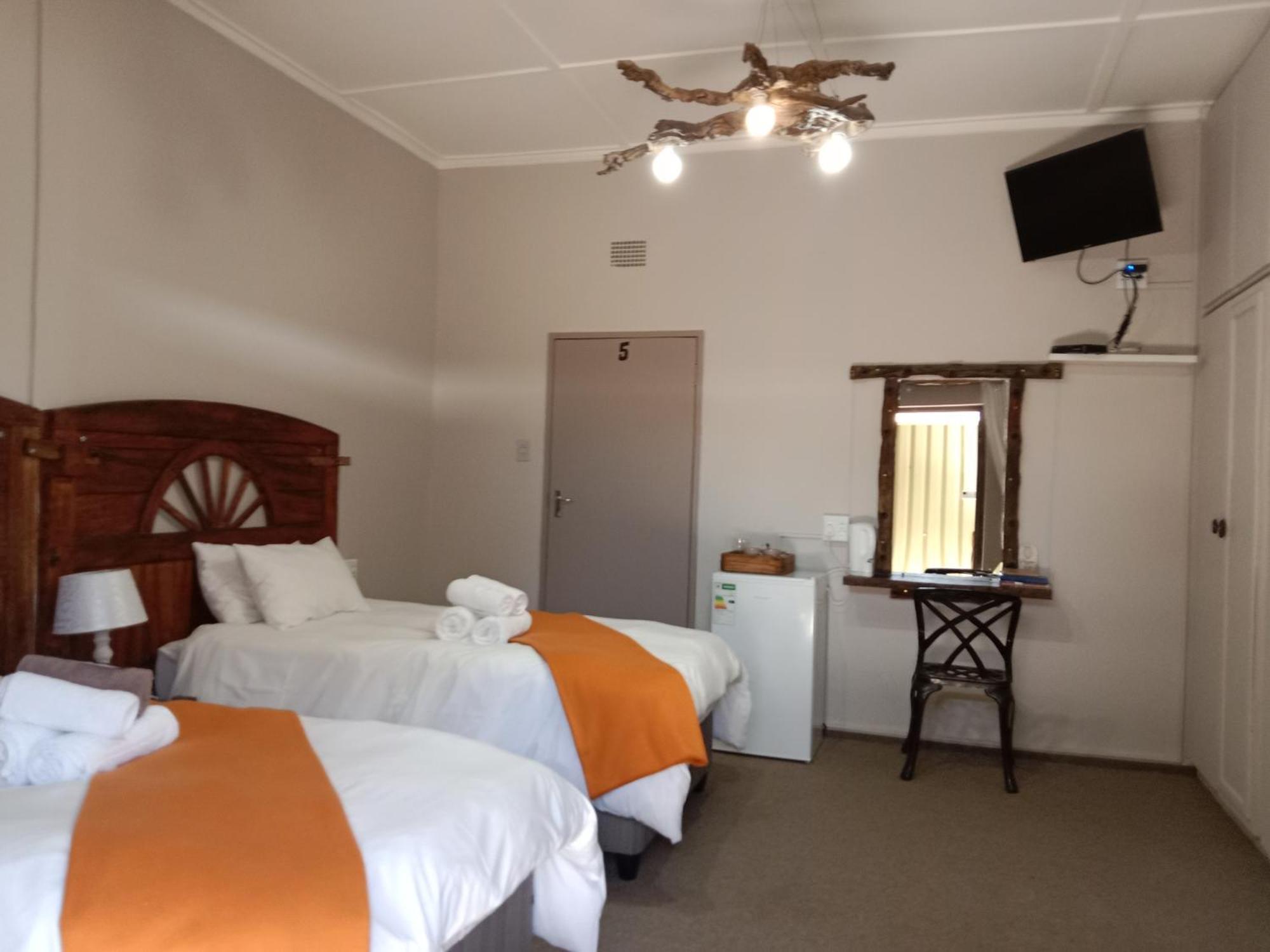 Die Windpomp Guesthouse Gobabis Eksteriør bilde