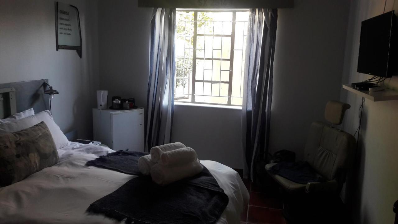 Die Windpomp Guesthouse Gobabis Eksteriør bilde