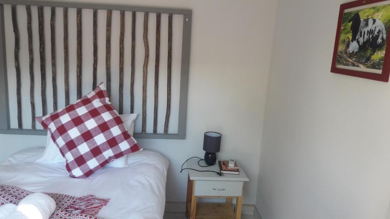 Die Windpomp Guesthouse Gobabis Eksteriør bilde